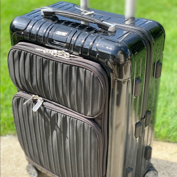 rimowa salsa deluxe hybrid cabin multiwheel